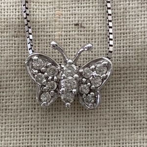 14k white gold diamond butterfly necklace